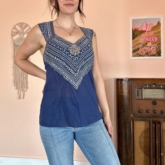 SOLD - Picture 3 of 8